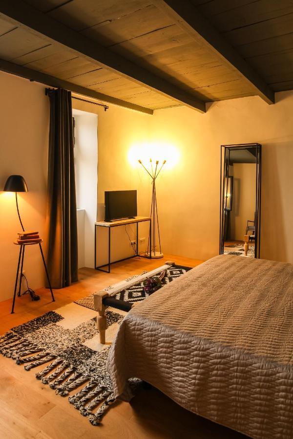 La Maison D'Aime แซ็งต์-กองแต็ง-ลา-โปเตรี ภายนอก รูปภาพ